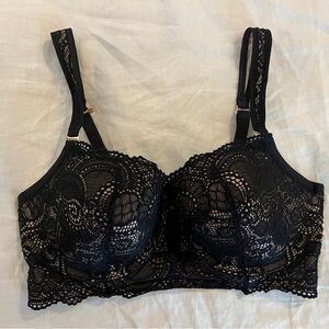 Aerie Black Lace Underwire Bra with Floral Detailing